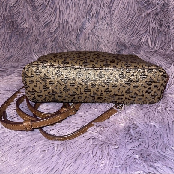 DKNY Monogram Print Shoulder Bag - Picture 6 of 6